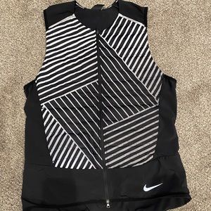 Polyester Nike running vest